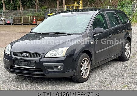 Ford Focus 1.6*TURNIER*KLIMAAUTOMATIK*PDC*AHK*