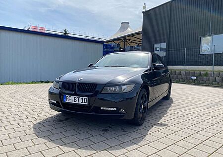 BMW 320i 320