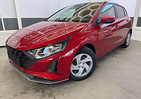 Hyundai i20 COMFORT NAVI RFK TEMPOMAT 1.2 MPI 57,9kW/79PS E...