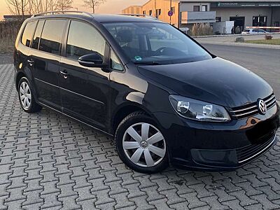Volkswagen Touran 1.6 TDI DPF BlueMotion Technology Comfortline