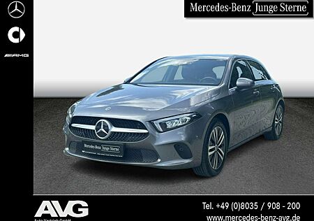 Mercedes-Benz A 200 Progressive LED MBUX Navi RDK CarPlay Klima