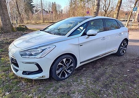 Citroën DS5 Citroen Hybrid4 EGS6 SportChic
