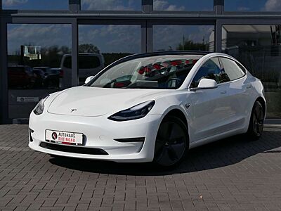 Tesla Model 3 Long Range Dual 75 kWh AWD 1. HAND