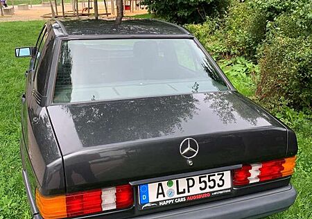 Mercedes-Benz 190 E 1.8