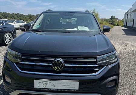 VW T-Cross Volkswagen Life 1,0 TSI
