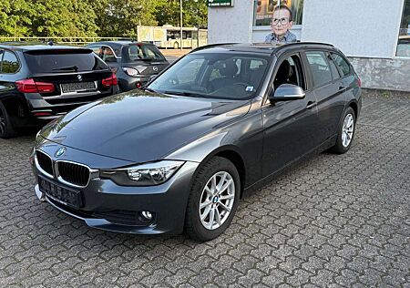 BMW 320 D Touring xDrive Leder Panorama Tempomat