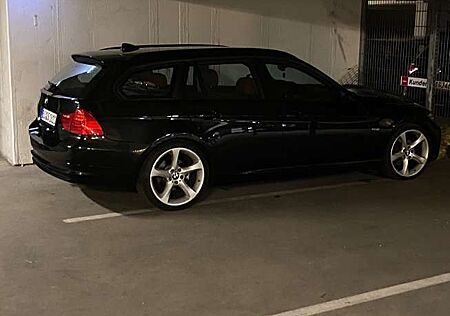 BMW 320d 320 xDrive DPF Touring Aut. Edition Fleet Exclusi