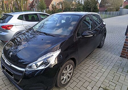 Peugeot 208 Blue-HDi 100 Stop