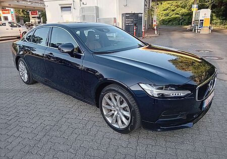 Volvo S90 Lim. Momentum * 1.Hand * INSP+TÜV neu * Top