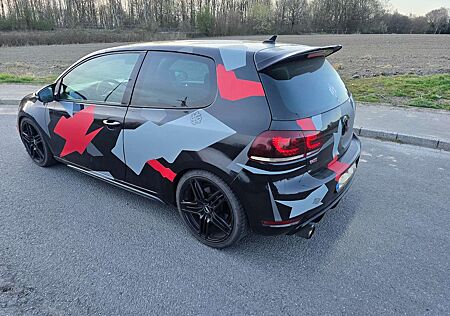 VW Golf GTI Volkswagen Tüv NEU,Blickfang,Viele Extras,ca.280PS,LESEN!