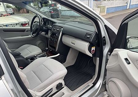 Mercedes-Benz B 170 *Schiebedach*Klima*PDC*Isofix