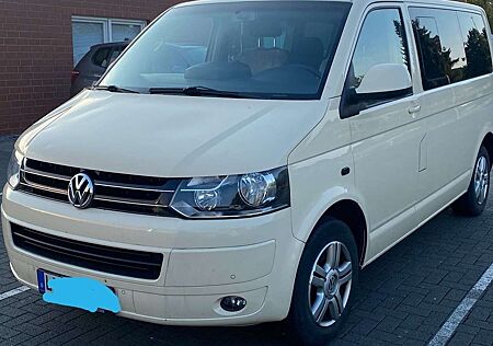 VW T5 Multivan Volkswagen Caravelle Comfortline