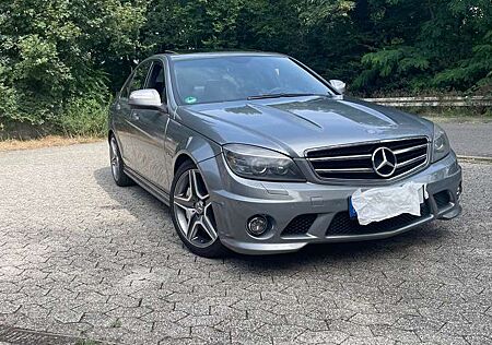 Mercedes-Benz C 63 AMG 7G-TRONIC