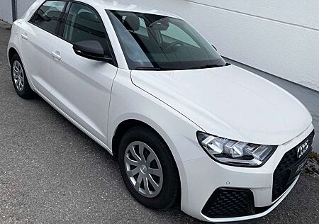 Audi A1 30 TFSI Sportback *erst.7700km*