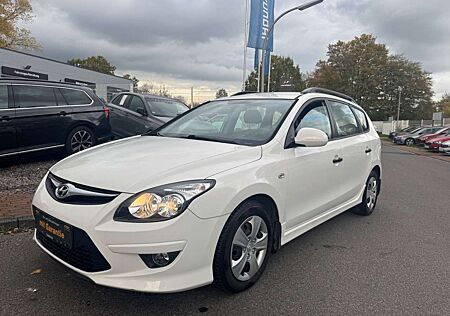Hyundai i30 gebraucht kaufen Hyundai i30 STYLE/2.HAND/KLIMA/TÜV-SERVICE-NEU!