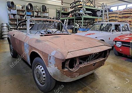 Alfa Romeo GT GTC Replica mit allen seltenen Teilen