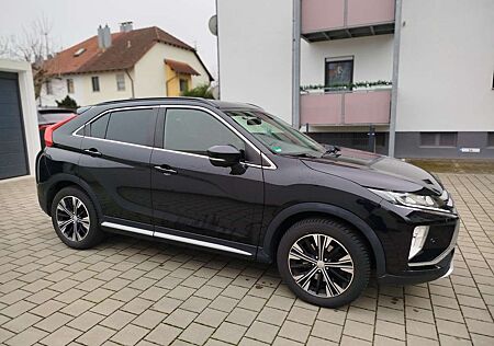 Mitsubishi Eclipse Cross 1.5 T-MIVEC ClearTec CVT 4WD Plus