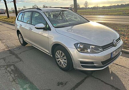 VW Golf Variant Volkswagen 1.6 TDI 4 TechnologyTrendline