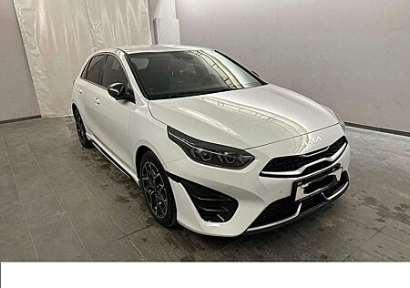 Kia Cee'd Ceed / 1,4 T-GDI GT Line LED*Navi*RfK*PDC