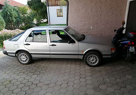 Saab 9000 i 16