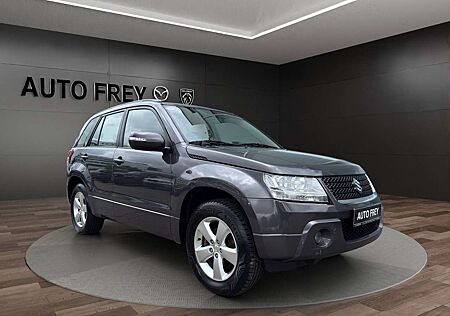 Suzuki Grand Vitara 169PS Club AHK+ALLWETTERREIFEN+KLIMA+