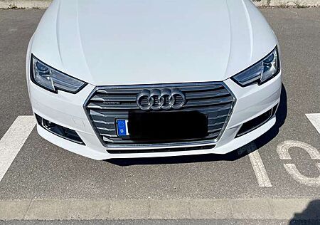 Audi A4 quattro