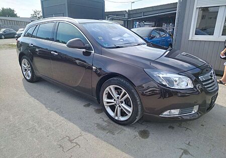 Opel Insignia A Sports Innovation OPC-Line+LEDER+NAVI