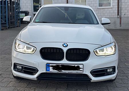 BMW 118 i Advantage LED Navi Automatik