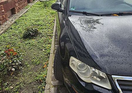 VW Passat Volkswagen 1.6 FSI Trendline