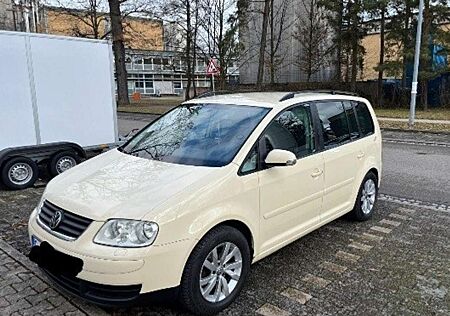 VW Touran Volkswagen 2.0 EcoFuel Highline