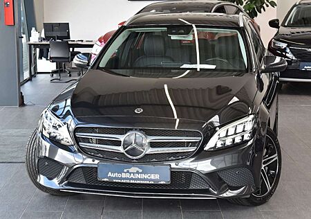 Mercedes-Benz C 300 de T 9G-tron. Avantgarde LED~WideScreen~AHK