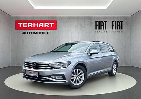 VW Passat Variant Volkswagen Business 1.5 TSI /DSG/ACC/AHK/LED