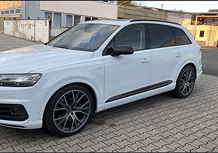 Audi SQ7 /UVP.140.000€, Vollausstattung!!! 22"