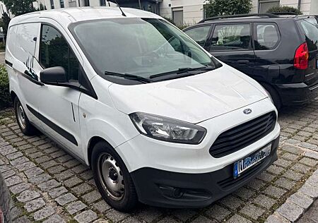 Ford Transit Courier 1,0 Schiebetüre nur 90000km !