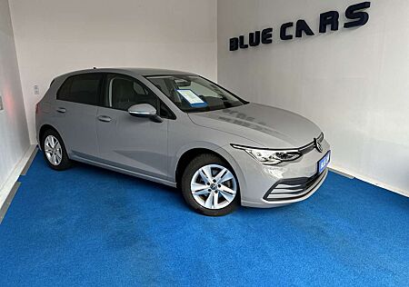 VW Golf Volkswagen VIII 2,0 DSG/Life/NAV/LED/ACC/AppleCarPlay