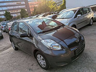 Toyota Yaris Basis