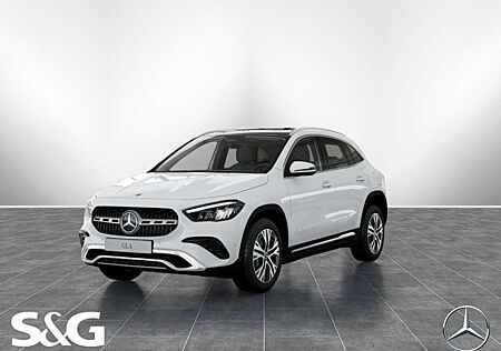 Mercedes-Benz GLA 180 TOTWINKEL+DISTRONIC+360°+LED+KEYLESS+18"