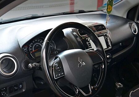 Mitsubishi Space Star 1.0 Clear Tec Intro Edition+