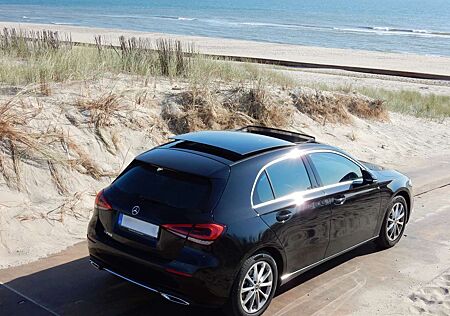 Mercedes-Benz A 200 A-Klasse Progressive PANO+HOLZ+Lederoptik