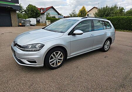 VW Golf Volkswagen VII Variant Comfortline Navi Klima Euro6
