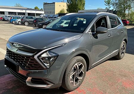 Kia Sportage 1.6 TGDI Mild-Hybrid Business 1