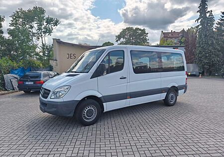 Mercedes-Benz Sprinter 311*Klima*L2H1*9 Sitze*Rollstuhlrampe