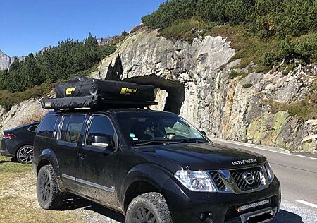 Nissan Pathfinder 3.0 dCi Aut. LE