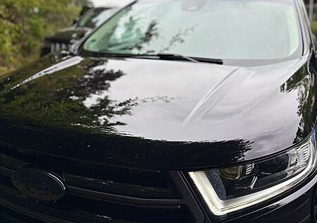 Ford Edge 2.0 TDCi Bi-Turbo 4x4 Sport Blackedition