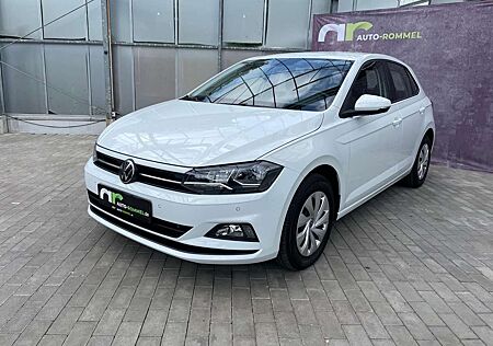 VW Polo Volkswagen VI TSI Comfortline Nav PDC DAB SH