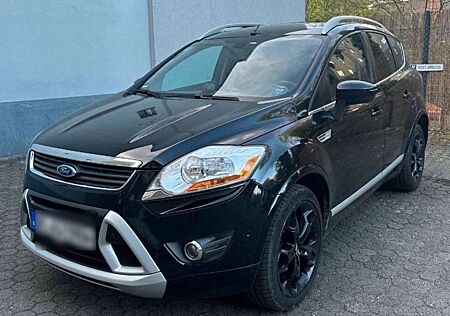 Ford Kuga 2.5 4x4 Titanium