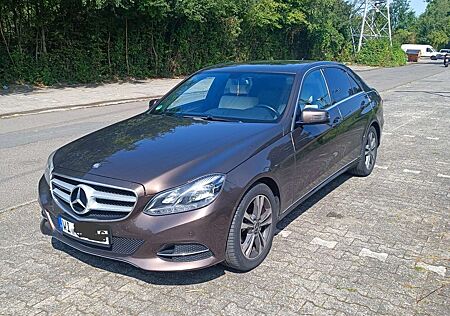 Mercedes-Benz E 250 BlueTEC 9G-TRONIC Avantgarde