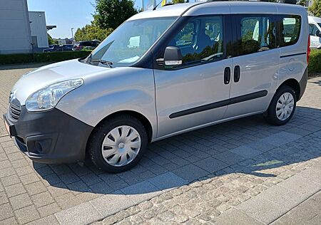 Opel Combo 1.3 D (CDTI) L1H1 S/Klima/AHK/2.Hd/2 Schiebetür