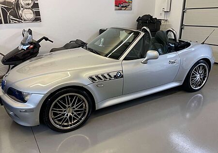 BMW Z3 Roadster 1.8 NEUZSTD KLIMA SCHNITZER 18" VOLL