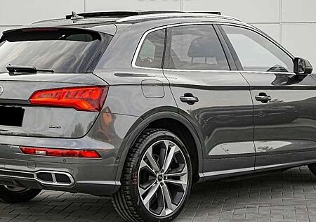 Audi Q5 2.0 TDI quattro